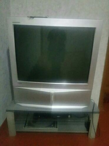 дачи в аренду в баку: İşlənmiş Televizor Skyworth 80" çox Ünvandan götürmə