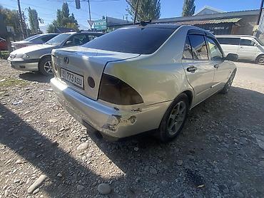 Lexus: Lexus IS: 2002 г., 2 л, Бензин, Седан — 5