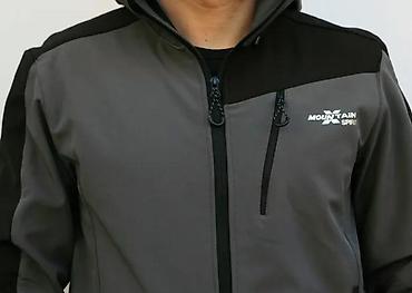 Jakne za prelazni period: Muška softshell jakna brenda Mountain Spirit, idealna za aktivnosti na — 11
