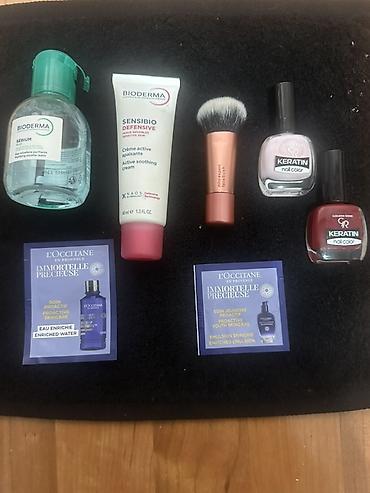 Gözəllik və dəriyə qulluq dəsti Dəstdə olan məhsullar: - Bioderma