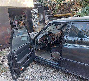 соната желтый: Mazda 626: 1985 г., 1.6 л, Механика, Бензин, Седан — 2