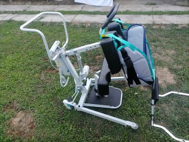 Hodalice, štake, štapovi za hodanje, kolica za hodanje: Aks Torneo II pomoćno sredstvo za stajanje-aktivni Aku kran kao nov — 24