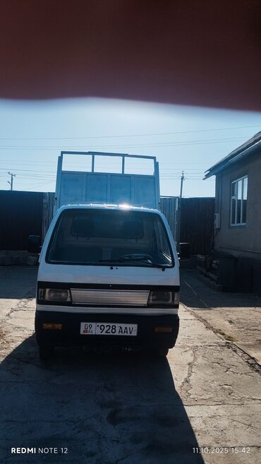 срочно продам авто в связи с переездом: Daewoo Лабо: 2004 г., 0.8 л, Механика, Бензин, Пикап
