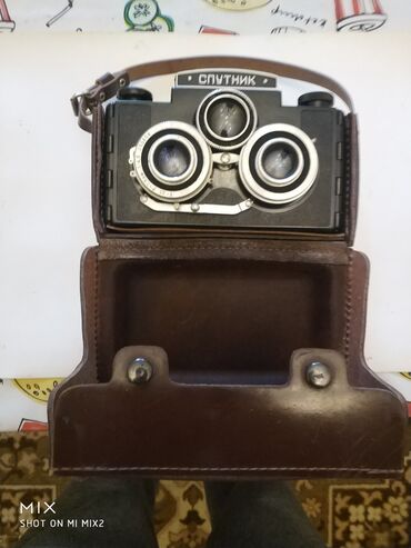 fotoapparatlar: Фотоаппарат "Спутник".! 3-х-объективный 40-х,50-х годов В отличном