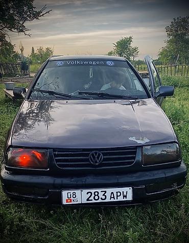 тико вампер: Volkswagen Vento: 1993 г., Бензин, Седан — 1