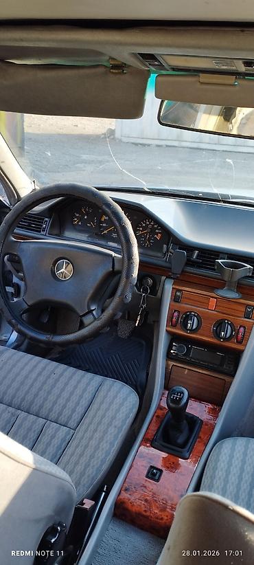 124 купе: Mercedes-Benz W124: 1992 г., 2 л, Механика, Дизель, Седан — 5
