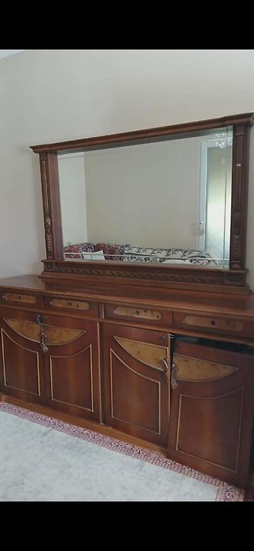 Divanlar: Künc divanı – yumşaq dəri üzlük, açıq yaşıl və ağ rəng kombinasiyası — 6