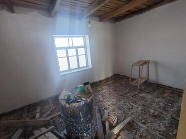 Həyət evləri və villaların satışı: 3 otaqlı, 12 kv. m, Kredit yoxdur, Orta təmir — 10