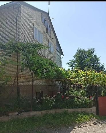 бир: Участок почти 6 сот. Дом 3 этажа. 1-й этаж гараж на 2 машины с ямой — 1