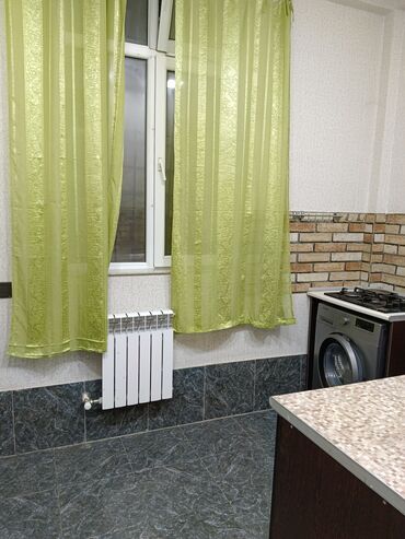 Uzunmüddətli kirayə mənzillər: Uzunmüddətli kirayə mənzil – tam mebellə - Geniş və işıqlı otaq — 7