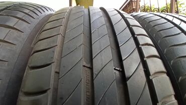 Gume i felne: Letnje gume Michelin Primacy 4, nikad krpljene, šara odlična. Za — 5