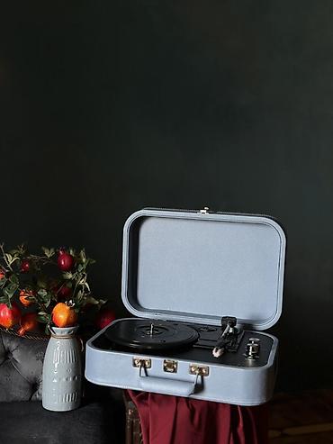 retro gramofon: Vinil patefonlar –masaüstü modellər Məhsul təsviri: - Retro üslublu — 1