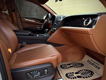 Bentley: Bentley Bentayga: 2019 г., 4 л, Автомат, Бензин, Кроссовер — 11