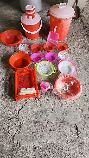 çaynı serviz: Mətbəx üçün plastik ləvazimatlar dəsti - Böyük qapaqlı — 1