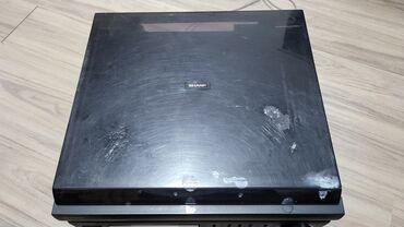 Динамики и колонки: Продам SHARP из 80г, без колонок нету, без пульта, стоял долго, сд — 7