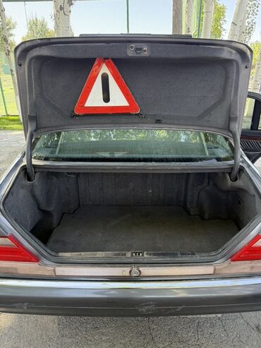 Крышки багажника и комплектующие: Крышка багажника Mercedes-Benz, 1995 г., Б/у, Аналог
