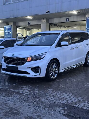 Kia: Kia Carnival: 2018 г., 2 л, Автомат, Дизель, Минивэн