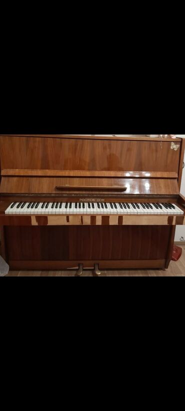 piano satılır: Piano, Rostov-Don, Akustik, İşlənmiş, Ünvandan götürmə