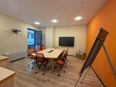 office: Şəhərin mərkəzində ofis icarəyə verilir! Səbail rayonu, “Qış Parkı” — 6