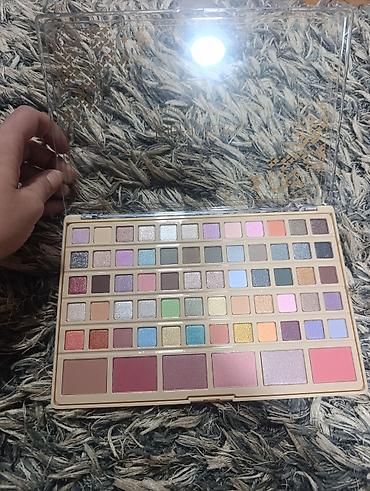 američki brojevi obuće: Paleta šminke – FabFactory Luxury Make Up Artist 80 Colour Palette - — 1
