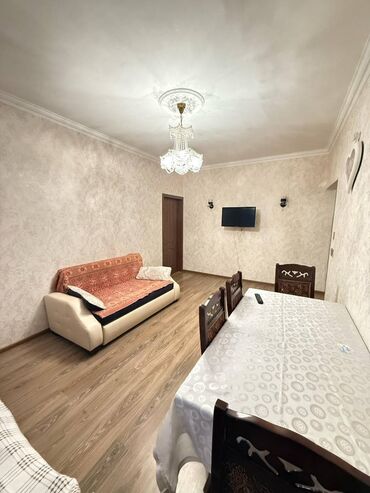 Mənzil kirayələyirəm: 2 otaqlı, 60 kv. m — 4