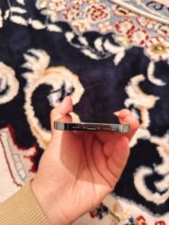 Apple iPhone: IPhone 12 Pro, Б/у, 128 ГБ, Голубой, Чехол, 77 % — 3