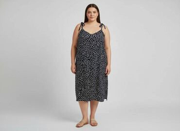 fioletowe sukienki plus size: Сукня жіноча, розмір 2XL