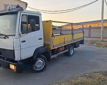 авто б: Грузовик, Mercedes-Benz, Стандарт, Б/у — 10