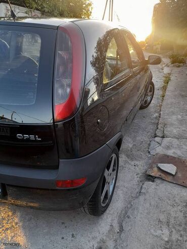 Opel: Opel Corsa: 1.2 l. | 2002 έ. 221000 km. Χάτσμπακ
