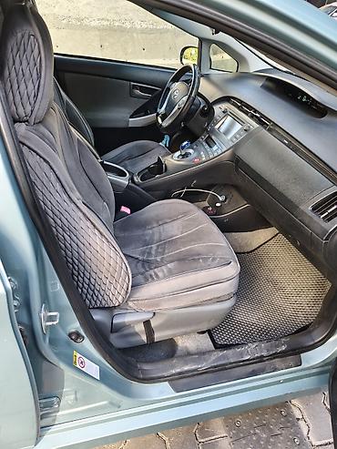 prius plus: Toyota Prius: 2012 г., 1.8 л, Гибрид, Лифтбек — 6