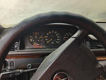 Mercedes-Benz: Mercedes-Benz W124: 1989 г., 2.3 л, Механика, Бензин, Седан — 9