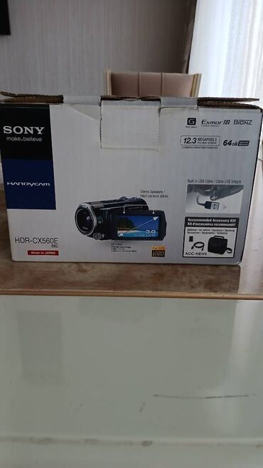 Qoruyucu plyonka və şüşələr: Video kamera Sony hdr-cx 560 full hd 1920-1080 video,12.3 mg foto,foto