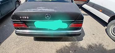 yeşqa mersedes: Mercedes-Benz E 250: 2.5 l | 1993 il Sedan — 5