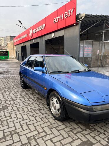 Mazda: Mazda 323: 1992 г., 1.6 л, Автомат, Бензин, Хэтчбэк — 2