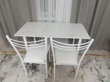 барные столы и стулья: Комплект стол и стулья Кухонный, Новый