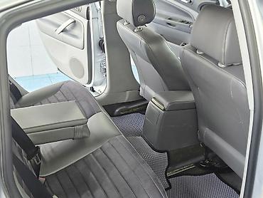 Volkswagen: Volkswagen Passat sedan - Kuzov: gümüşü rəng, 4 qapı, ikili çıxışlı — 11