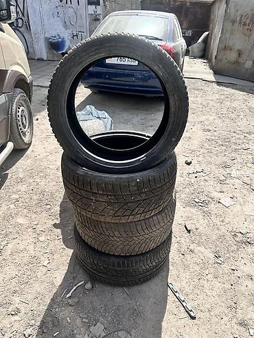 vip razbor: Комплект зимних шин Hankook Winter i*cept evo2 - Размер: 245/40 R19 - — 3