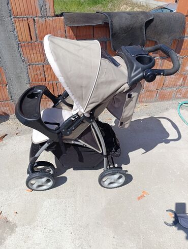 Kolica za bebe: Graco kolica za bebe, korišćena oko 6 meseci. Očuvana. Bez oštećena i — 2