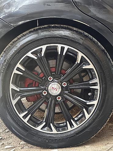 toros r15: R15 
2 ayn diskdi 
Barter var — 1