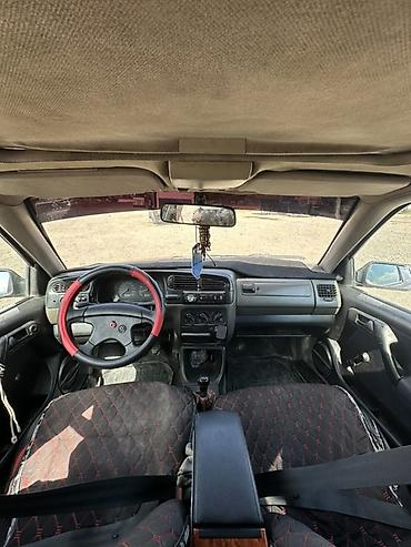 лабавой стикло: Volkswagen Vento: 1992 г., 1.8 л, Механика, Бензин, Седан — 3