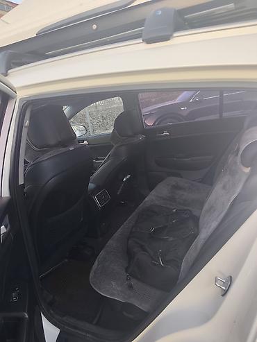 Транспорт: Kia Sportage: 2018 г., 2 л, Автомат, Дизель, Кроссовер — 6
