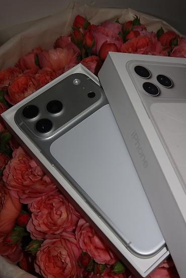 iphone 7 xs: IPhone 17 Pro Max, цвет Silver Комплектация: - iPhone 17 Pro Max - — 3