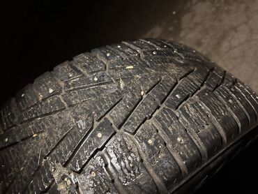 зимный шина: Шины 285 / 60 / R 18, Зимняя шипованная, Б/у, 1 шт, Внедорожные (АТ/МТ), Nokian