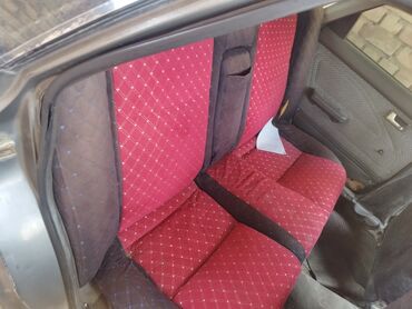 mazda 626 gf: Mazda 626: 1990 г., 2 л, Механика, Газ, Хетчбек