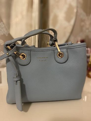 Əl çantası, Emporio Armani, Yeni