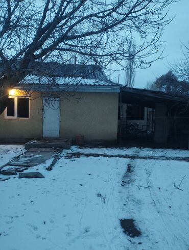 долгосрочная аренда дома ош базар: Дом, 150 м², 10 комнат, Собственник, Старый ремонт