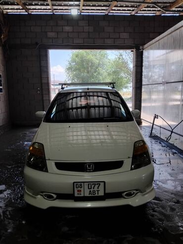 запчасти на опель вектра а: Honda Stream: 2002 г., 2 л, Автомат, Бензин, Минивэн