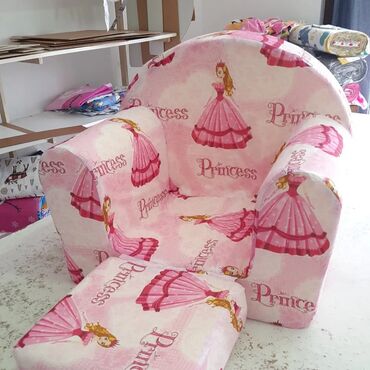 Ostale dečije stvari: Praktične dečije foteljice, izradjene od čvrstog sunđera i presvučene — 21