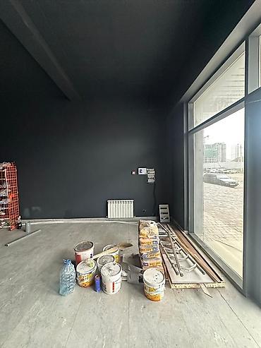 Аренда магазинов: Магазин, В жилом доме, 144 м² Не действующий, Без оборудования, С ремонтом, Электричество, Отдельный вход — 12