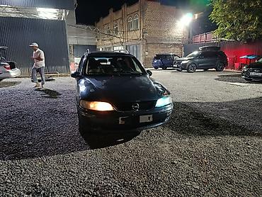 rota grid: Opel Vectra: 2000 г., 1.8 л, Механика, Бензин, Универсал — 4